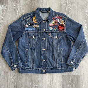 Levi’s Women's Modern Denim Jean Trucker Jacket Size LARGE Patches Grunge